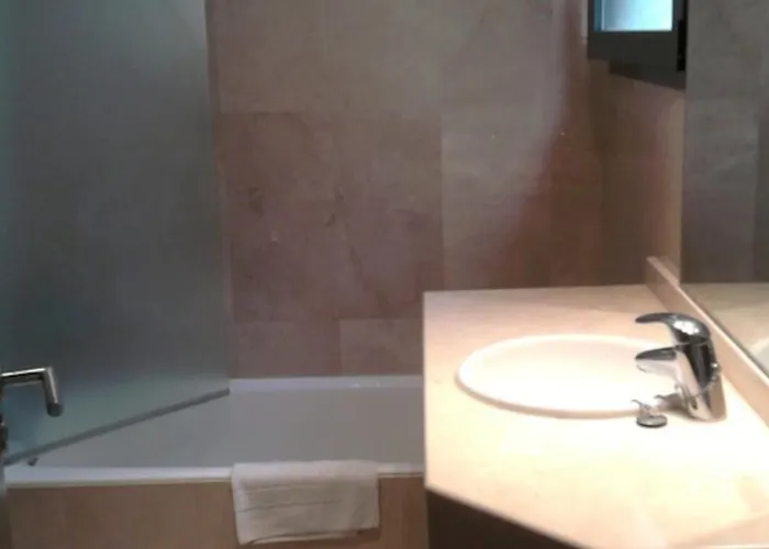 Llenaire * بويينسا